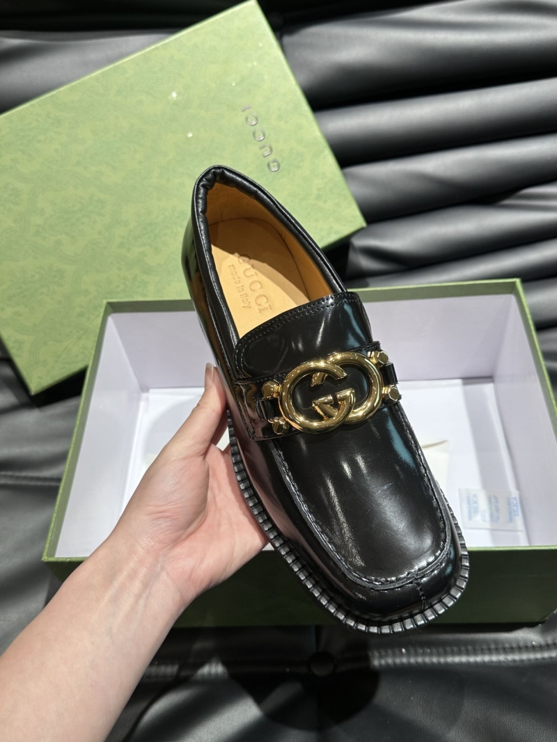 Gucci Leather Shoes